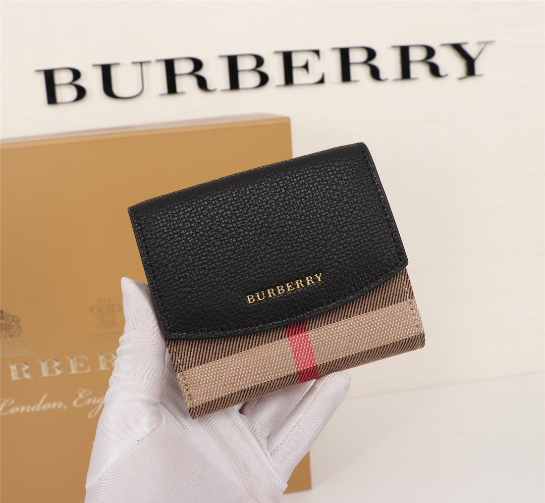 Burberry Leather Wallet Black BB0001