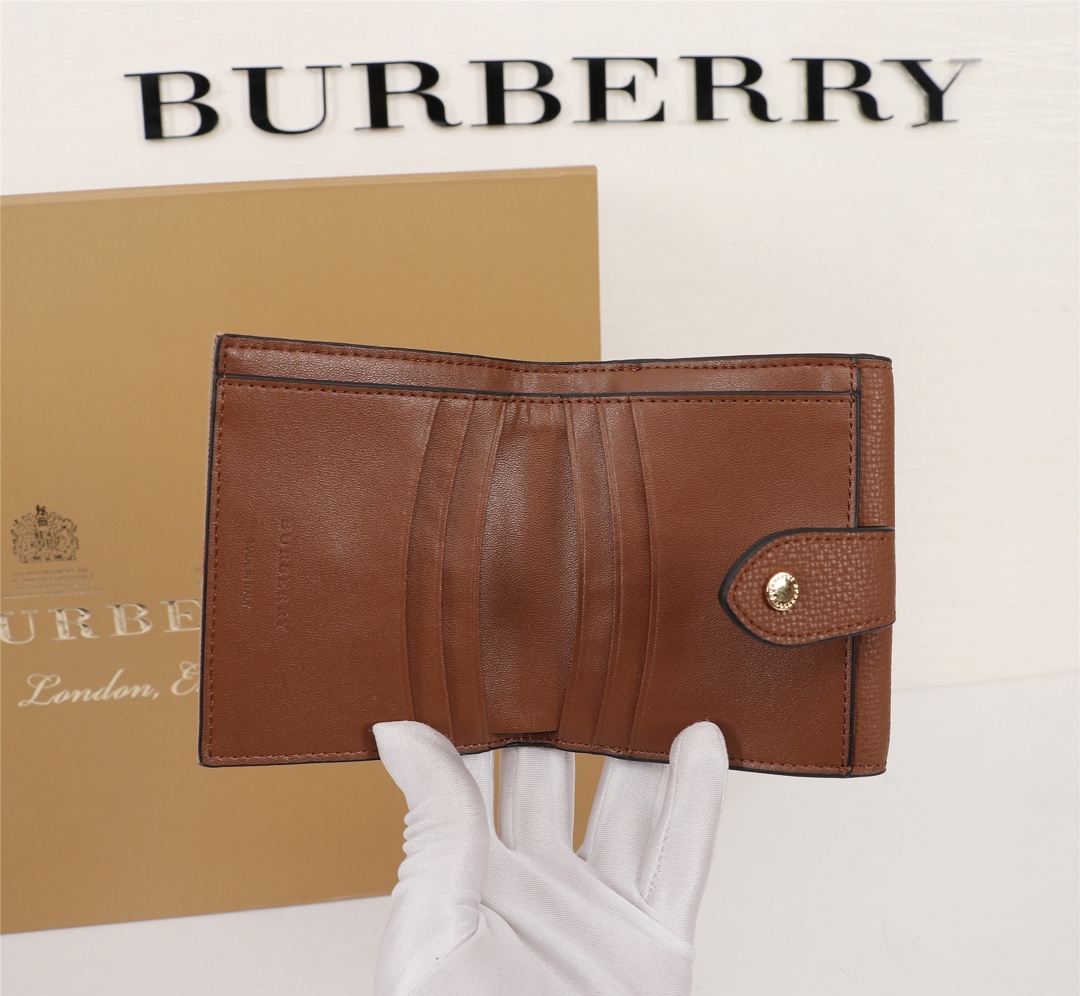 Burberry Leather Wallet Brown BB0002