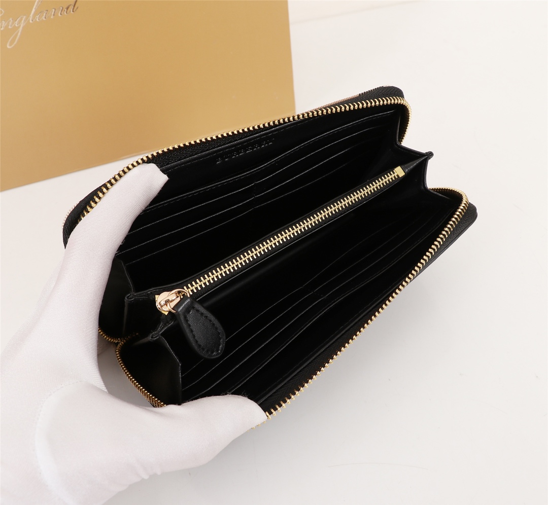 Burberry Leather Wallet Zipper Black BB0007