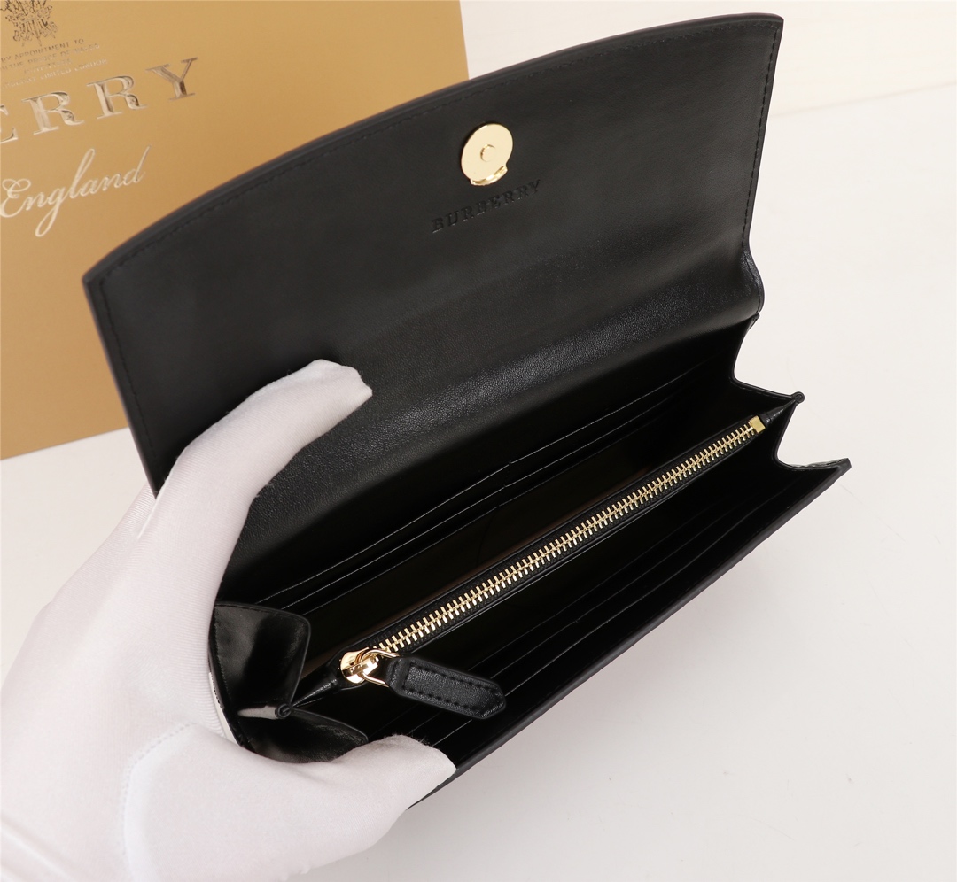 Burberry Leather Wallet Flap Black BB0010