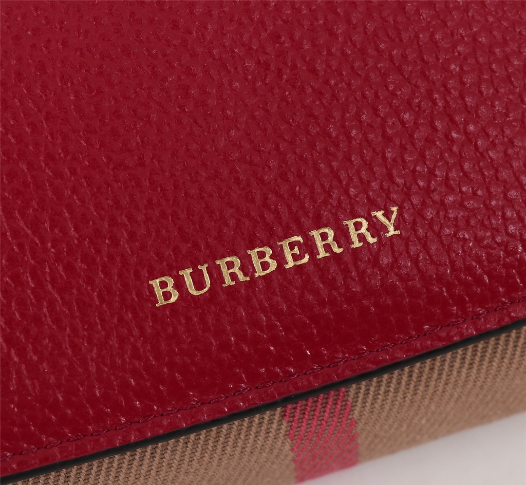 Burberry Leather Wallet Flap Red BB0014