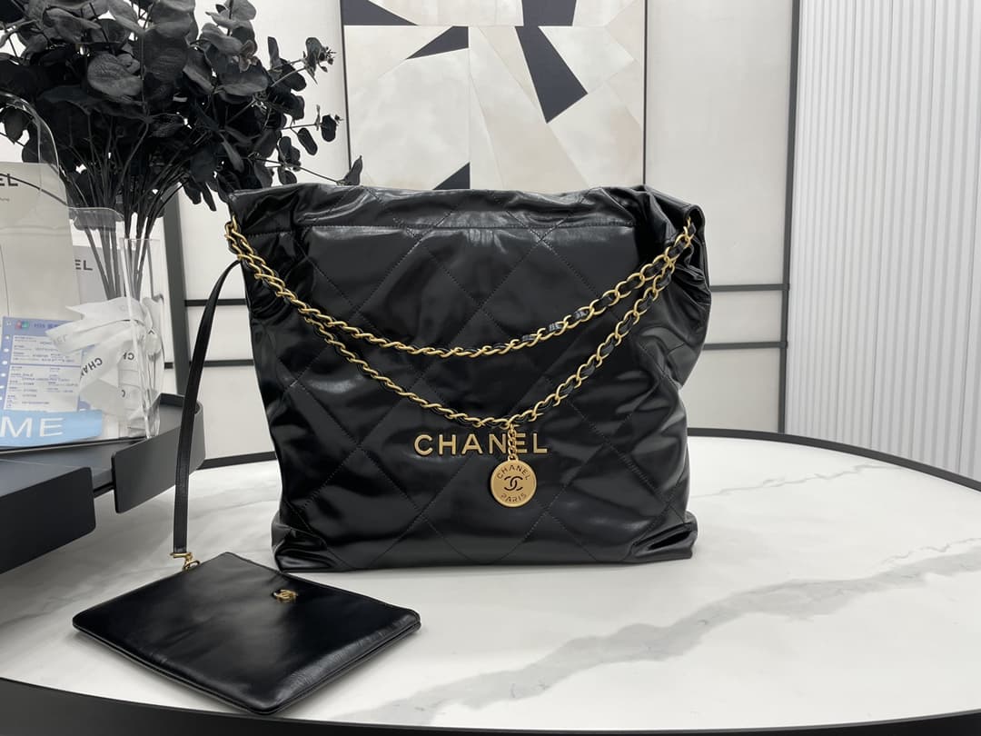 Chanel CHANEL 22 Handbag AS3261