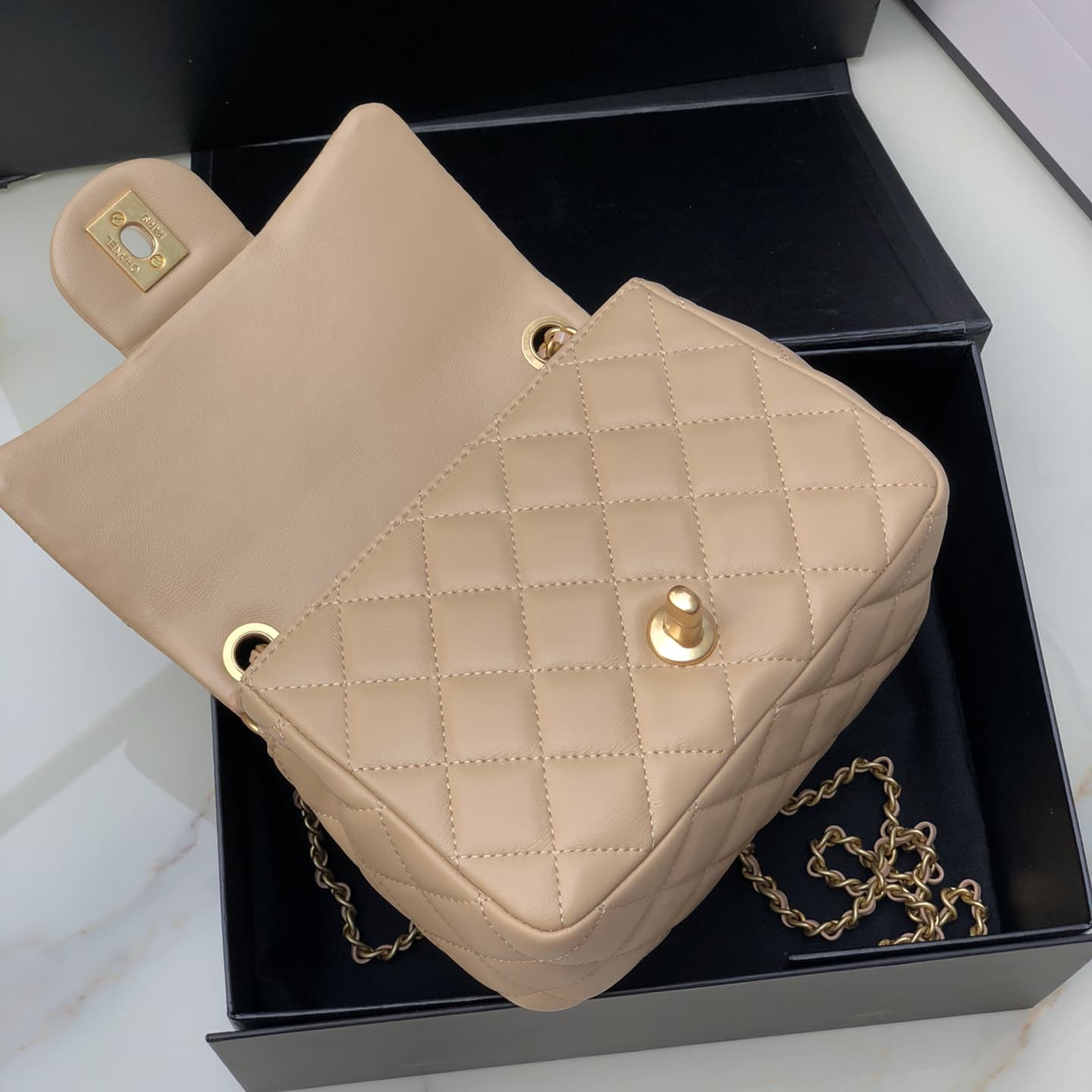 Chanel Mini Pearl Crush Flap Bag AS1786