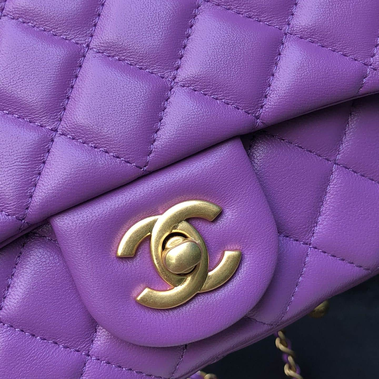 Chanel Mini Pearl Crush Flap Bag AS1786