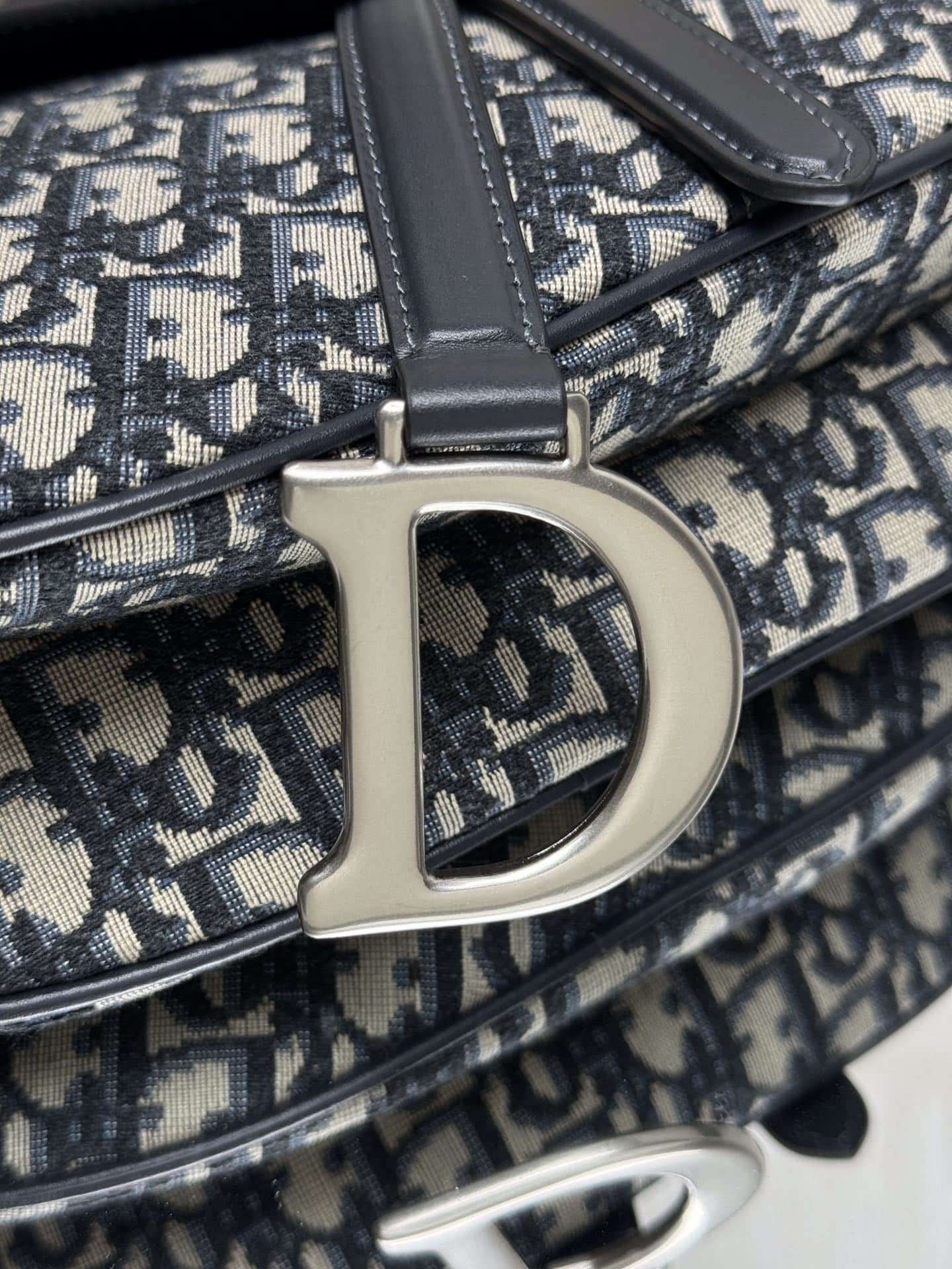 Dior Saddle Bag with Strap Blue Dior Oblique Jacquard and Smooth Calfskin M0455VDDS