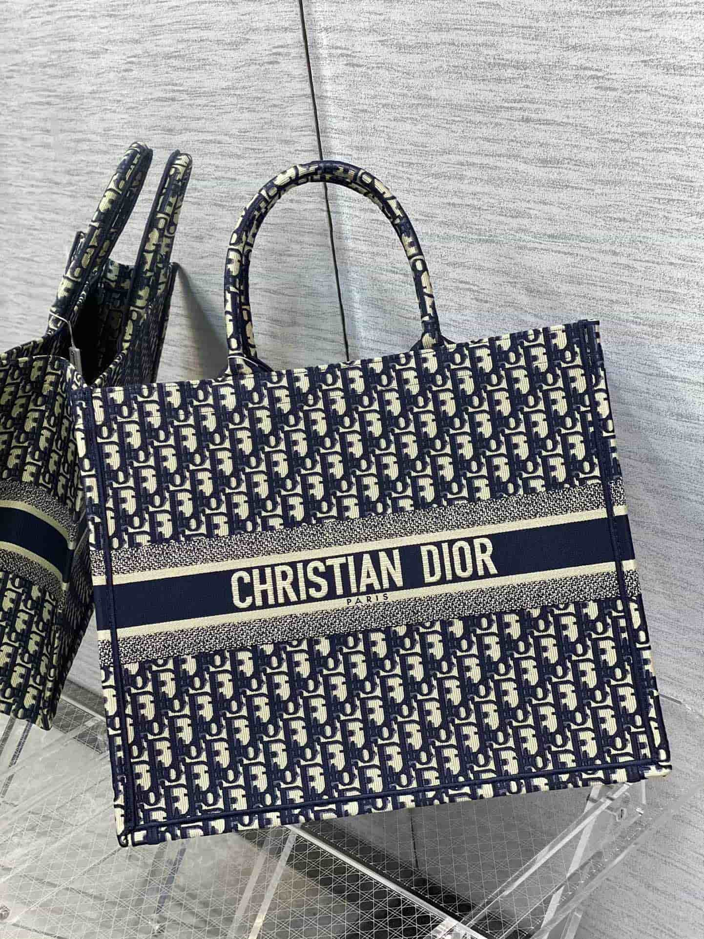 Dior Large Dior Book Tote Ecru and Blue Dior Oblique Embroidery M1286ZRIW