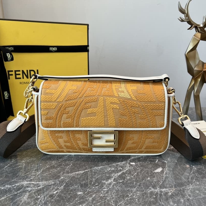 Fendi Vertigo Baguette Orange bag FD0005