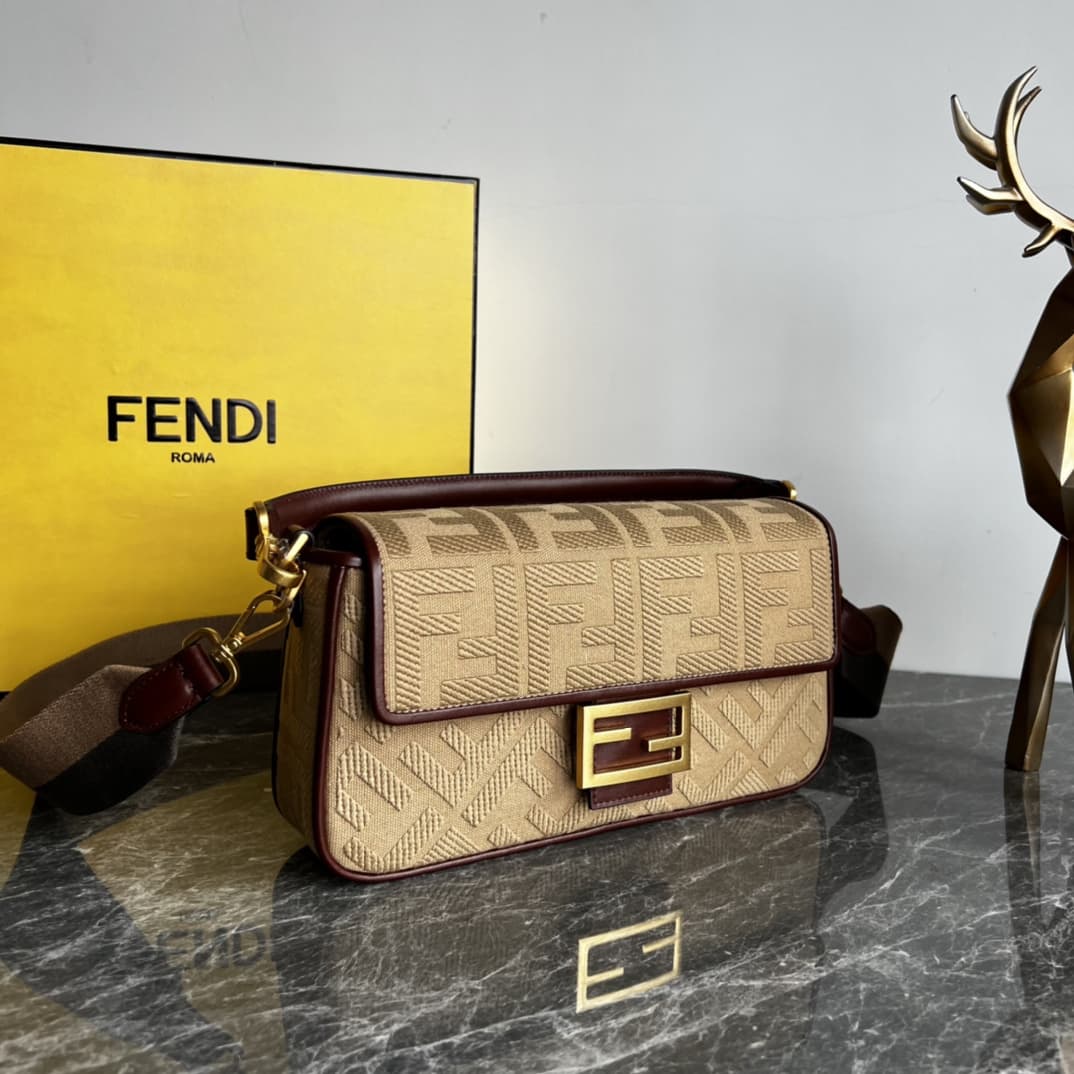 Fendi Baguette Brown bag FD0006