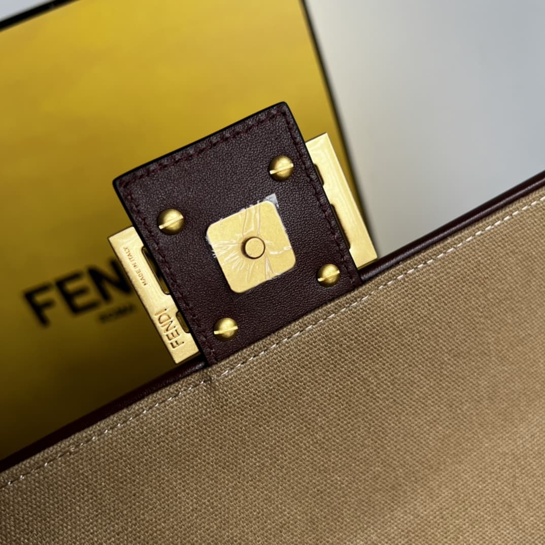 Fendi Baguette Brown bag FD0006