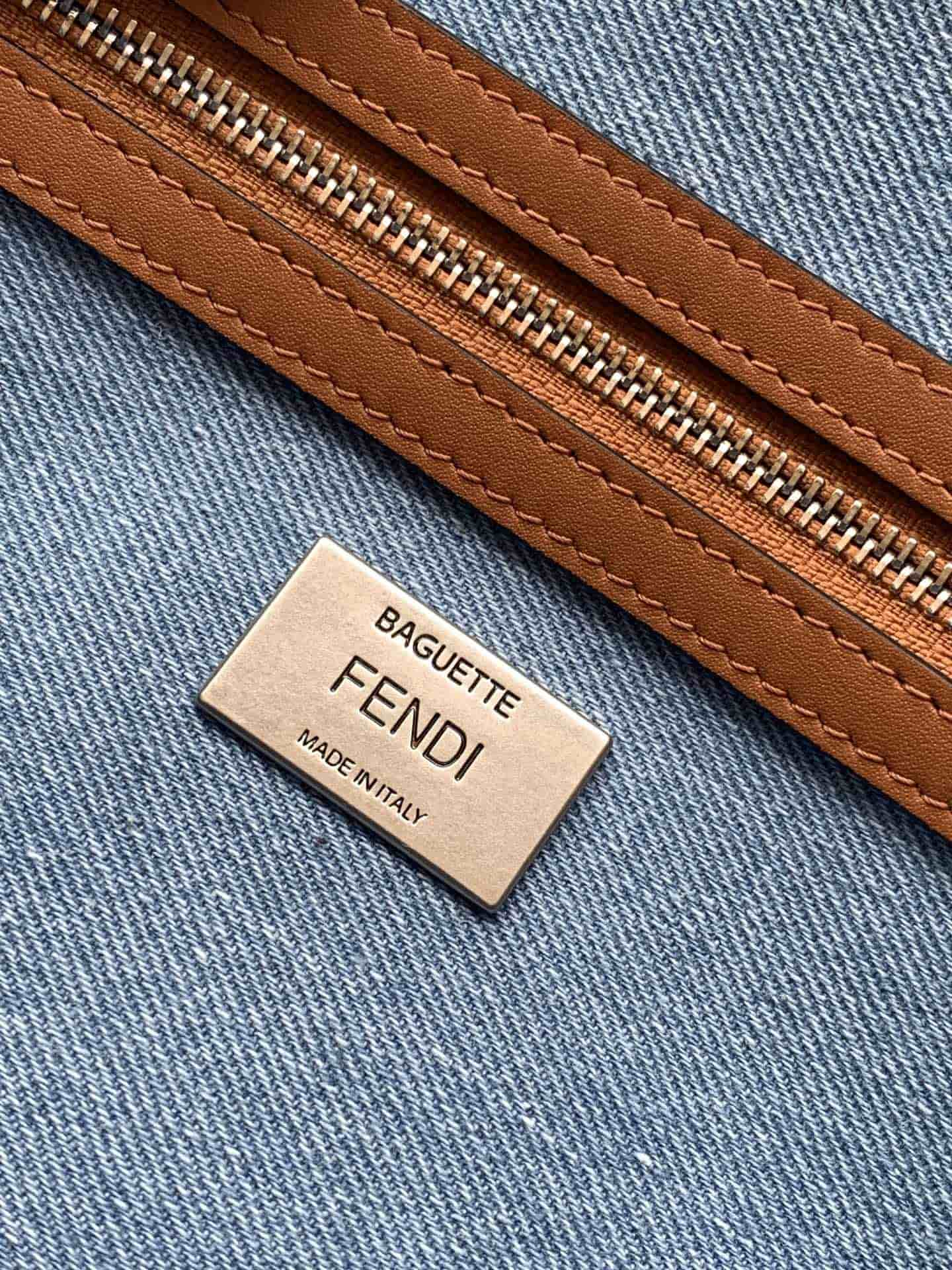 Fendi Baguette Brown bag Denim FD0021