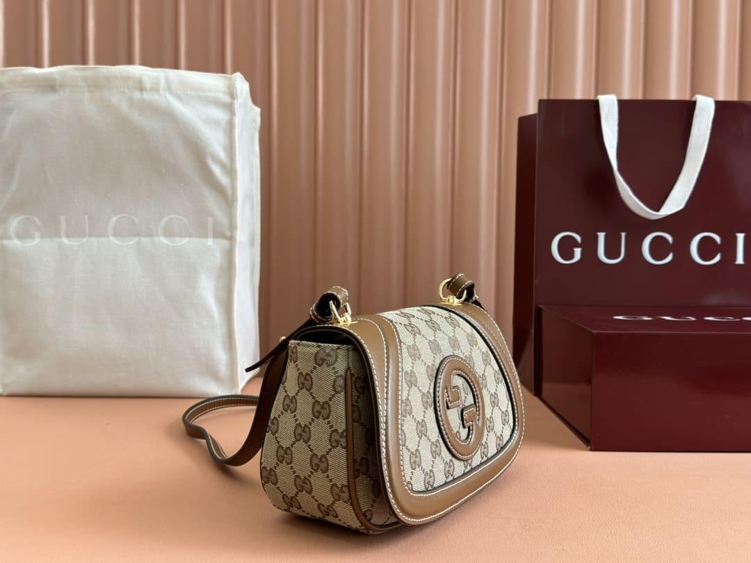 Gucci Blondie mini shoulder bag 815700 HAAKG 9755