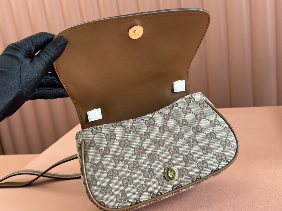 Gucci Blondie mini shoulder bag 815700 HAAKG 9755