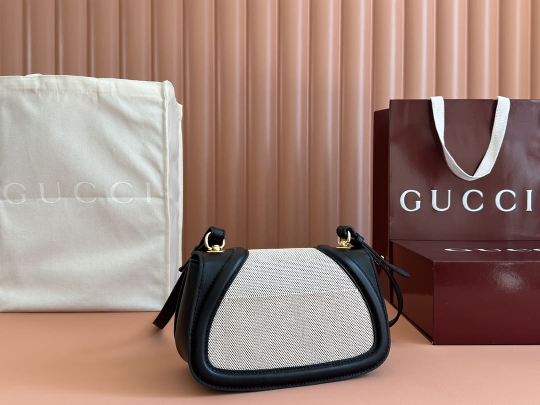 Gucci Blondie mini shoulder bag 815700 HAAKF 2546