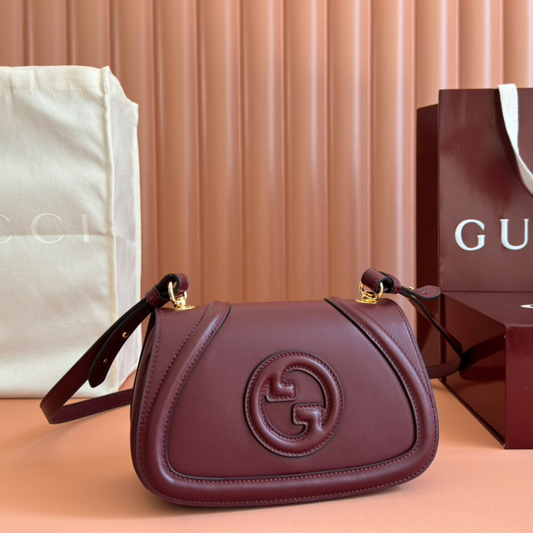 Gucci Blondie mini shoulder bag 815700 AAEC2 6207