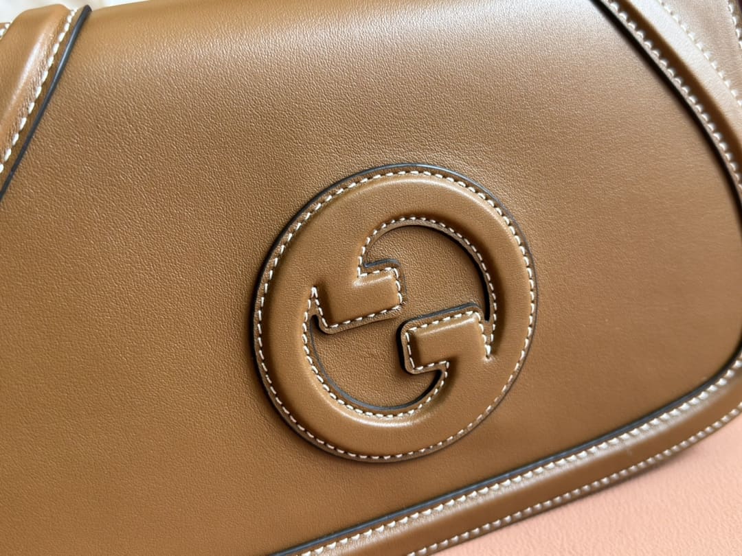 Gucci Blondie small top handle bag 815714 AAEC2 2718