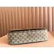 Gucci Blondie medium top handle bag  815716 HAAKG 9755