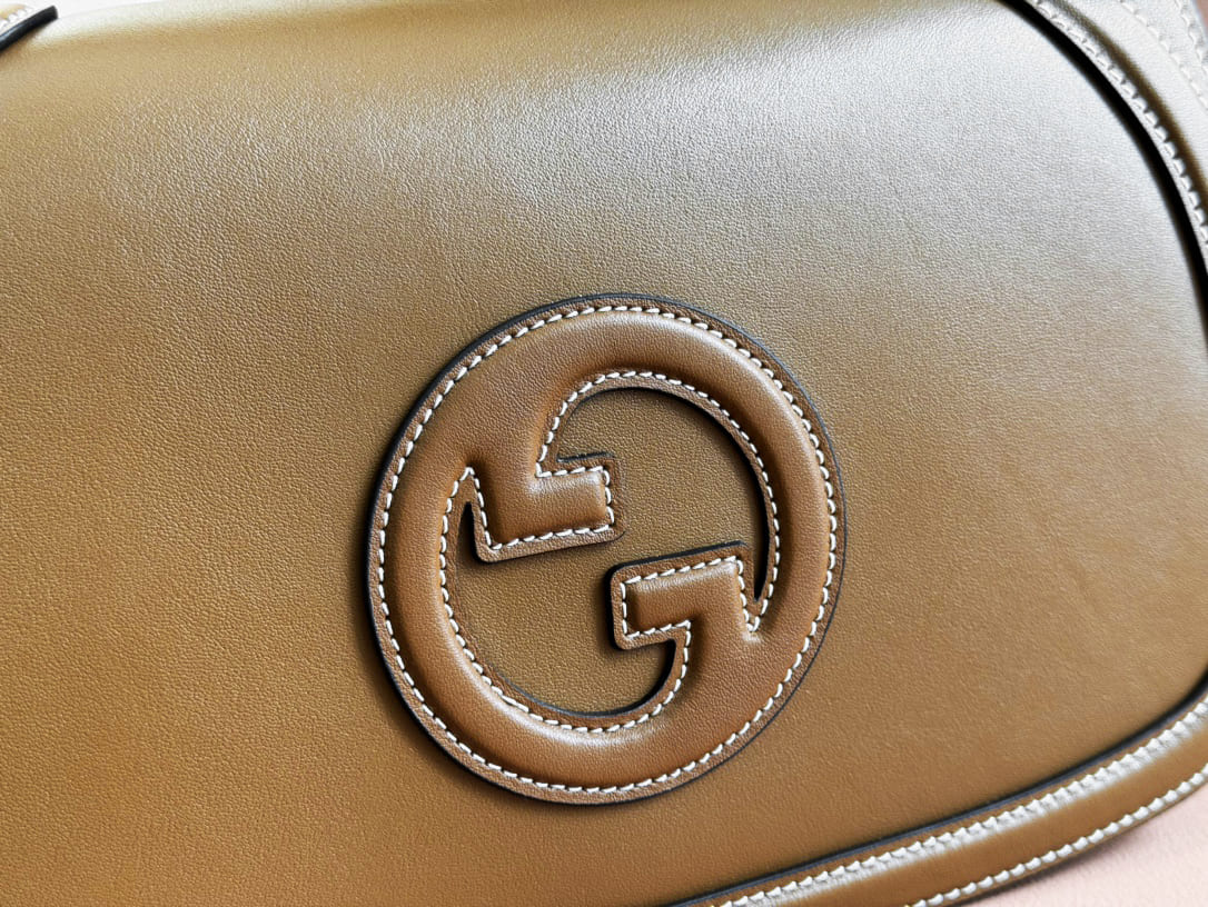 Gucci Blondie small top handle bag 815716 AAEC2 2718