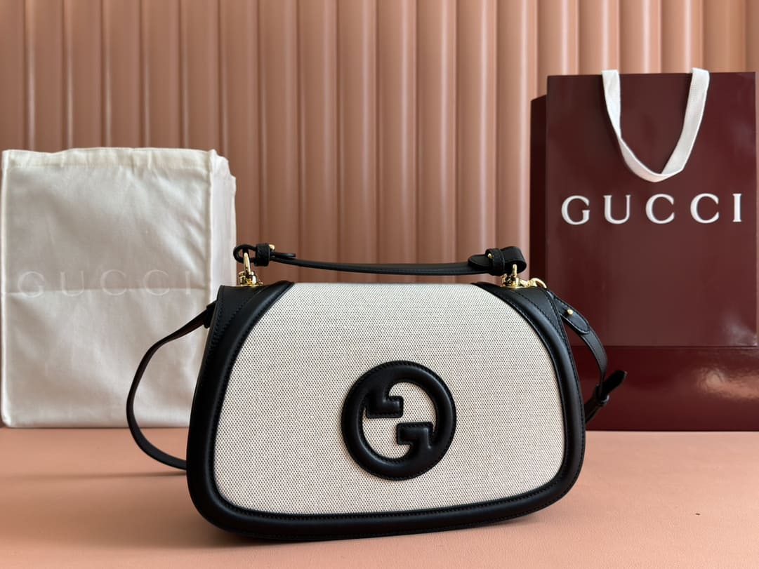 Gucci Blondie medium top handle bag  815716 HAAKF 2546