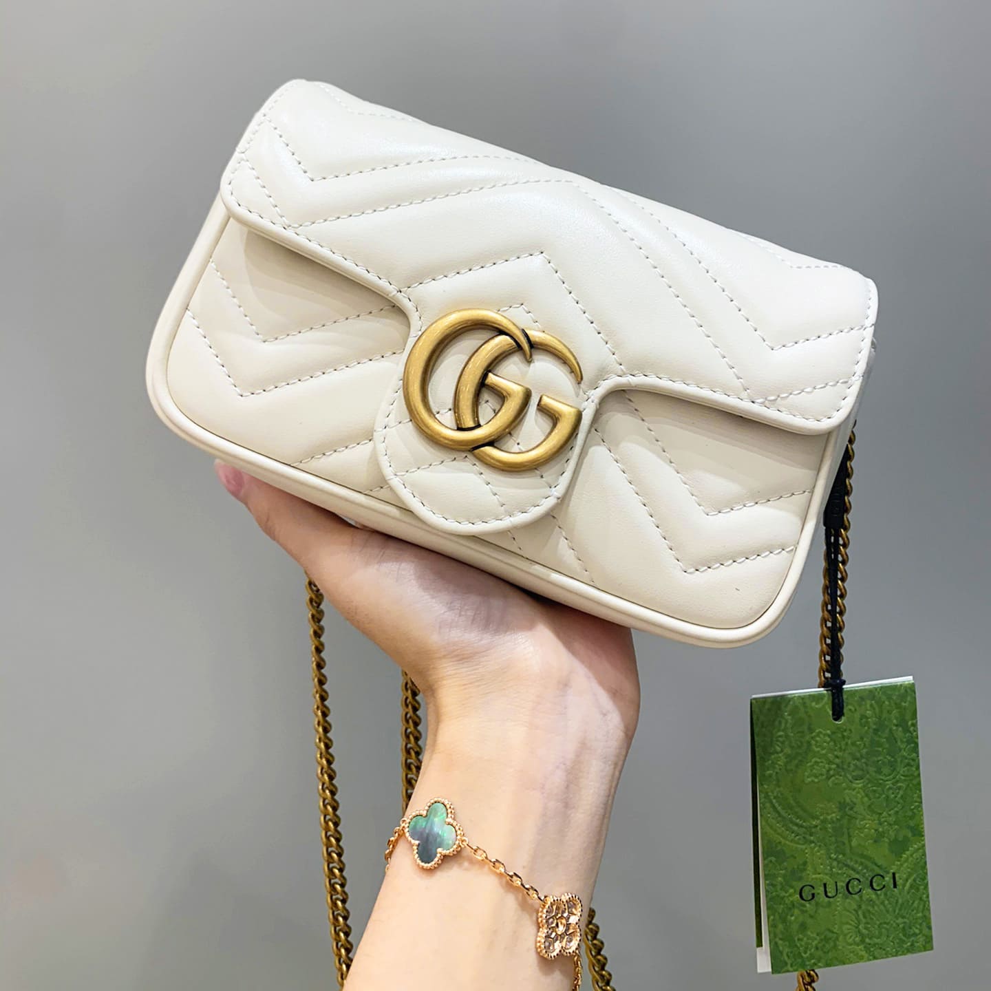 Gucci GG Marmont super mini bag 476433 DTDCT 9022