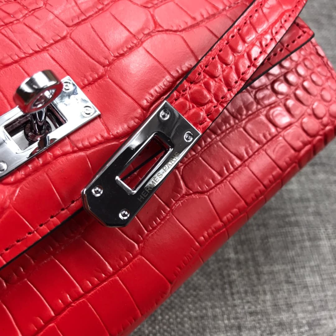 Hermès Kelly Wallet Shiny Alligator Long Red HE0004