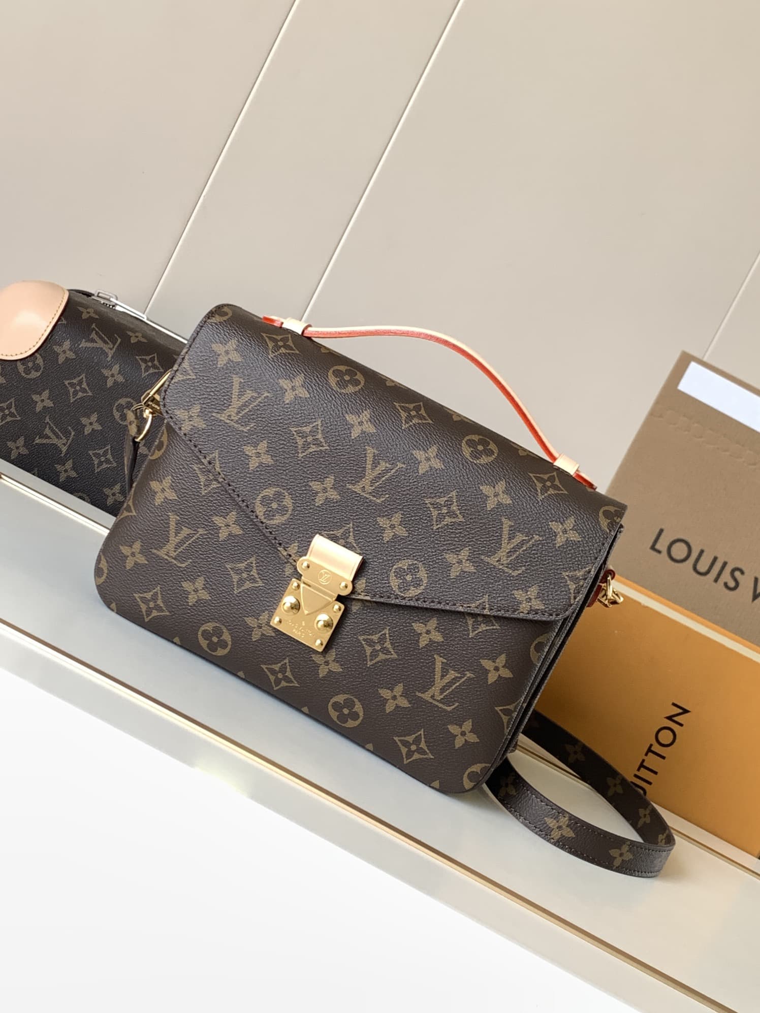 Louis Vuitton POCHETTE MÉTIS Handbag M44875 