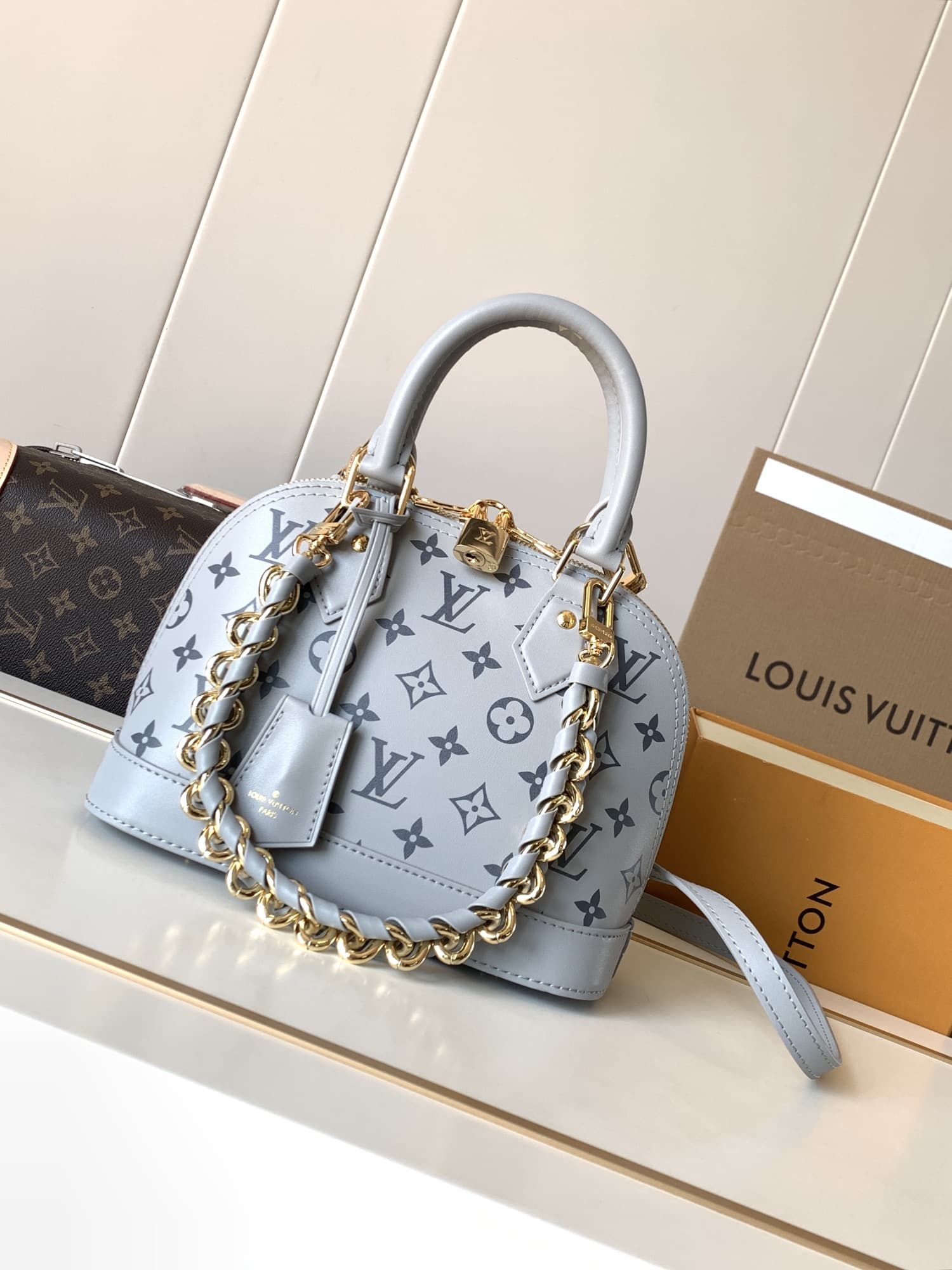 Louis Vuitton Alma BB Handbag  M12561 