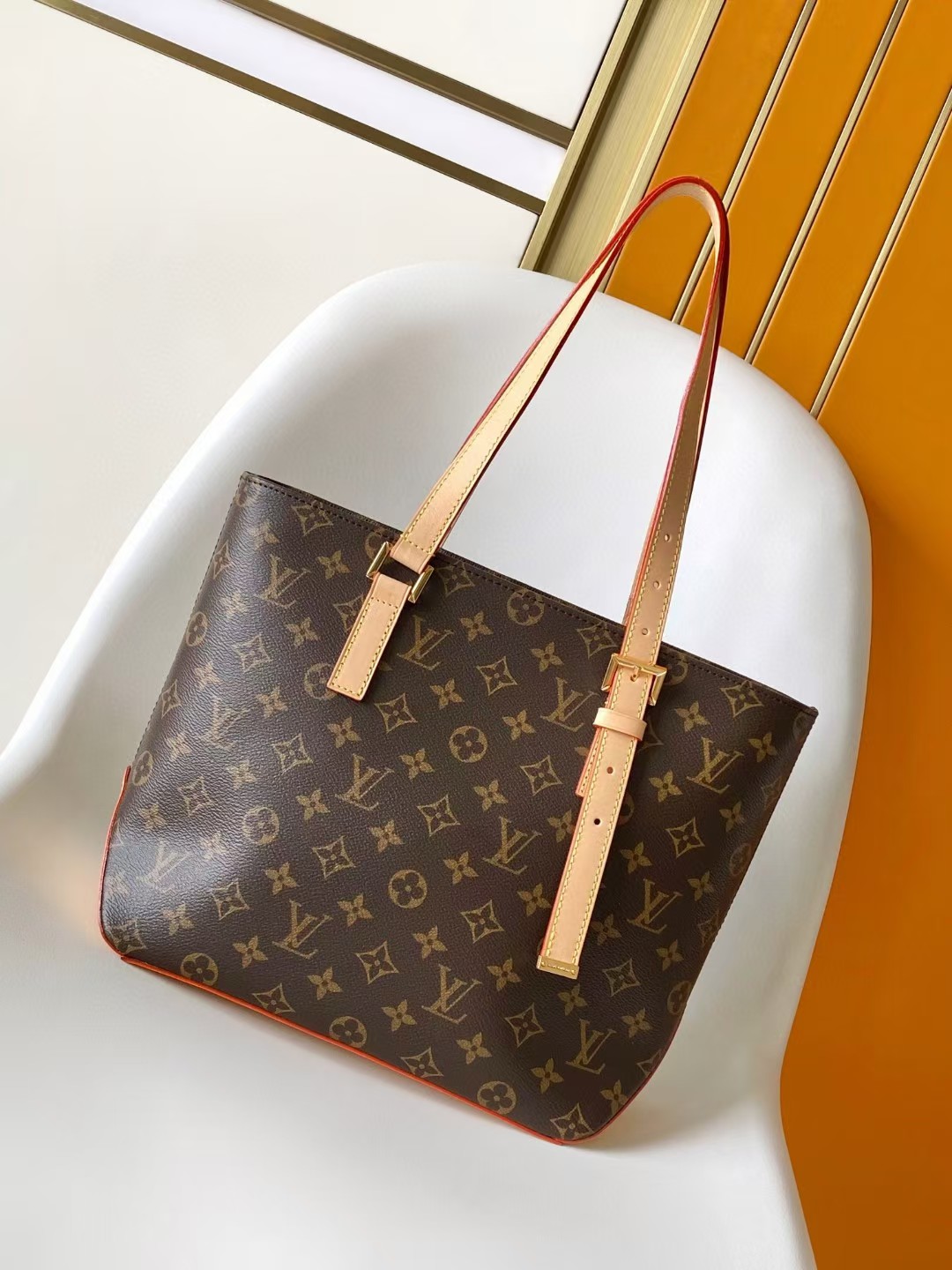 Louis Vuitton Piano Handbag M12095 