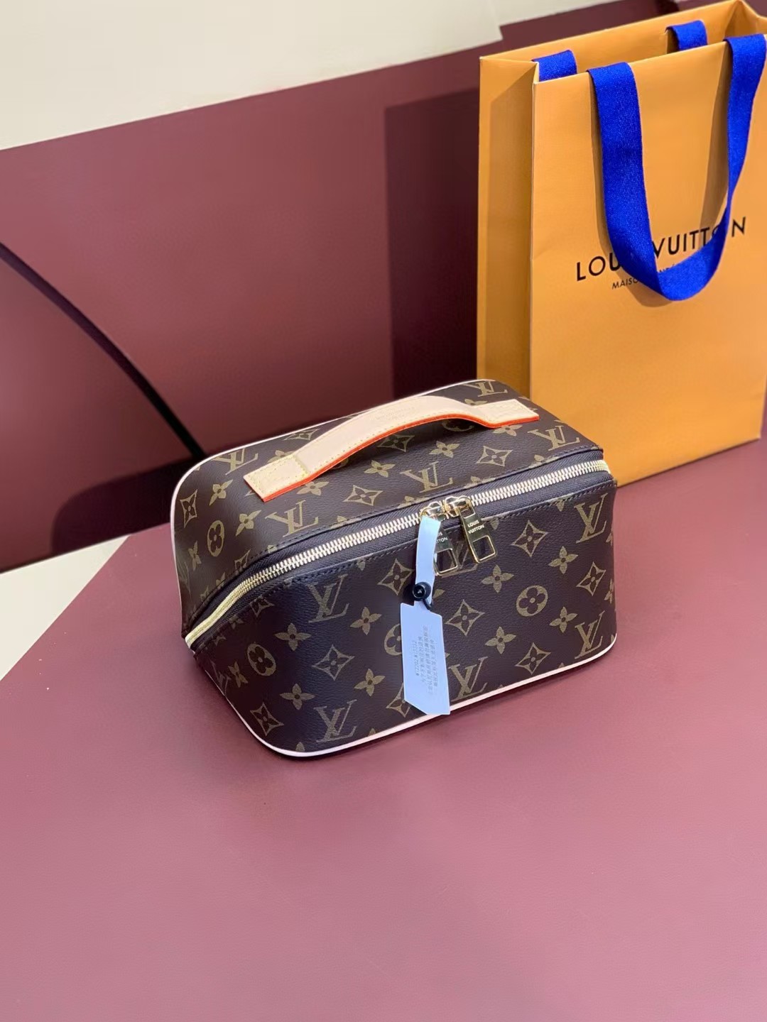 Louis Vuitton Toiletry Bag M11750 