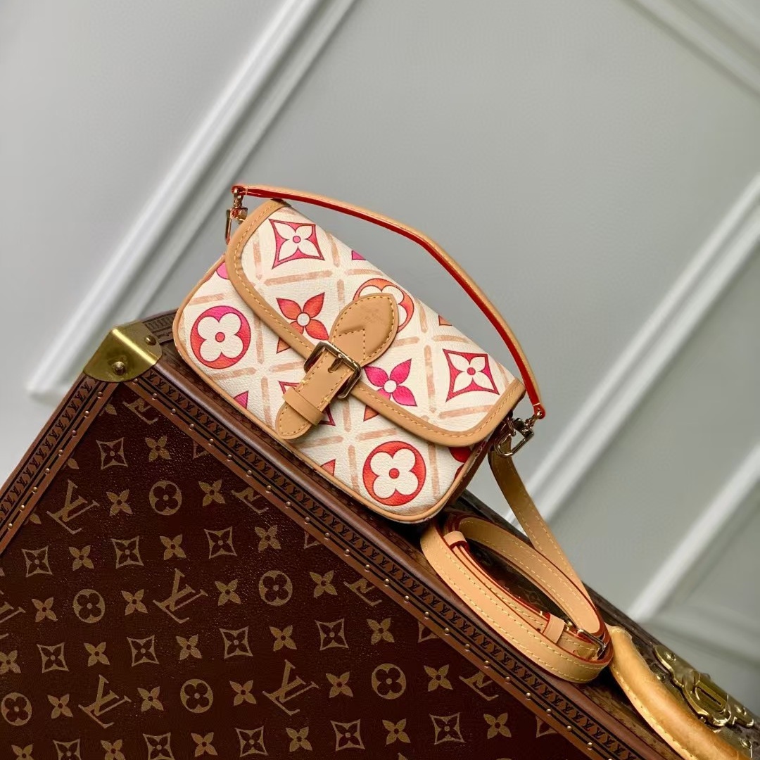 Louis Vuitton Nano Diane Handbag M83621 