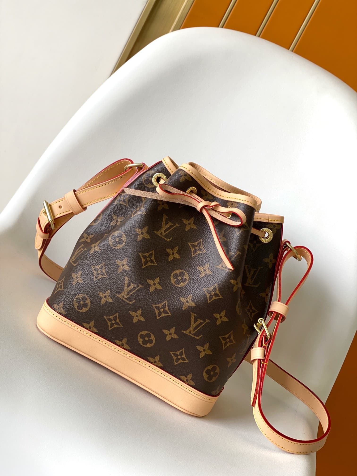 Louis Vuitton Noé BB Handbag M46983 