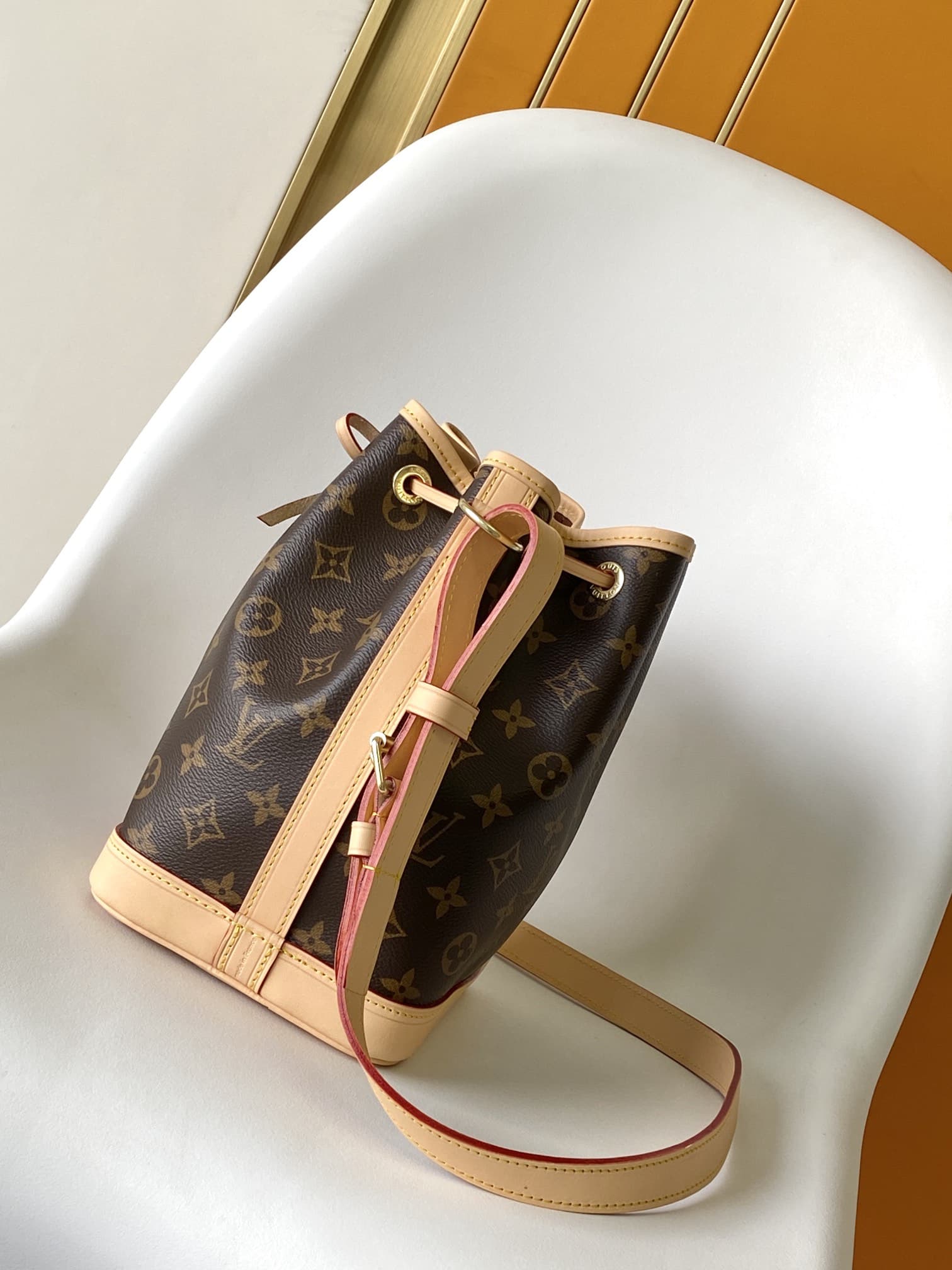 Louis Vuitton Noé BB Handbag M46983 