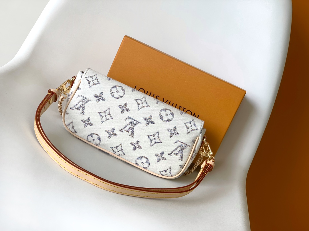 Louis Vuitton Wallet on Chain Ivy Handbag M83499 