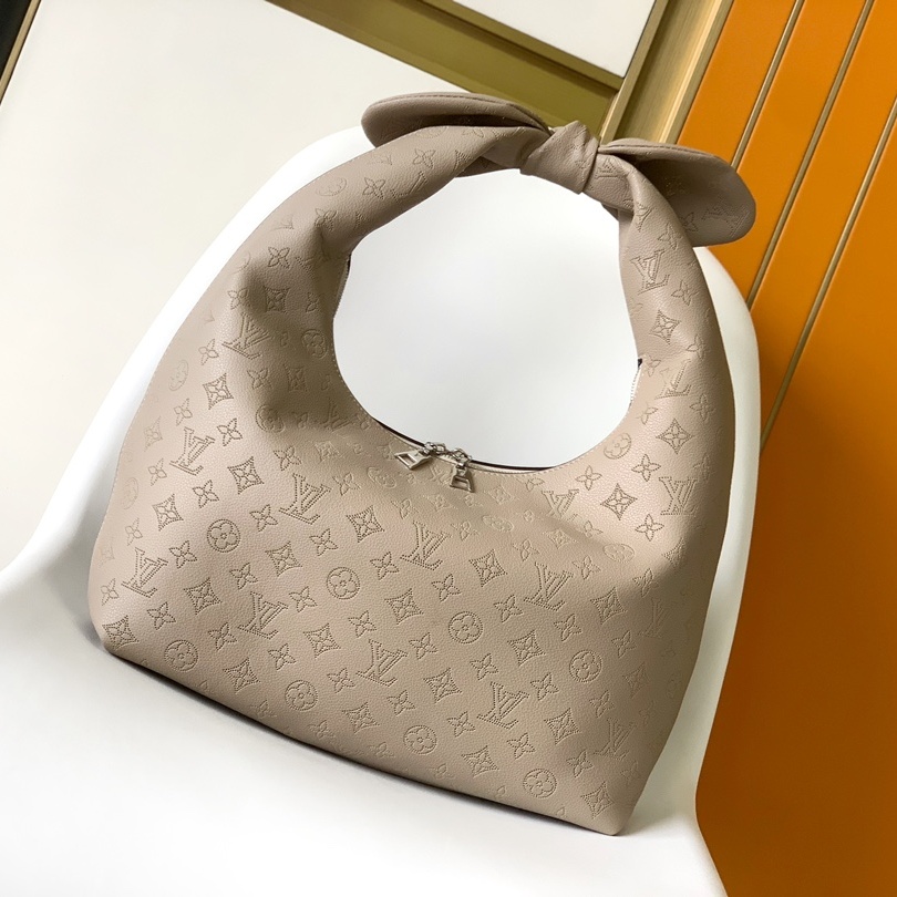 Louis Vuitton Why Knot PM Handbag M20788 