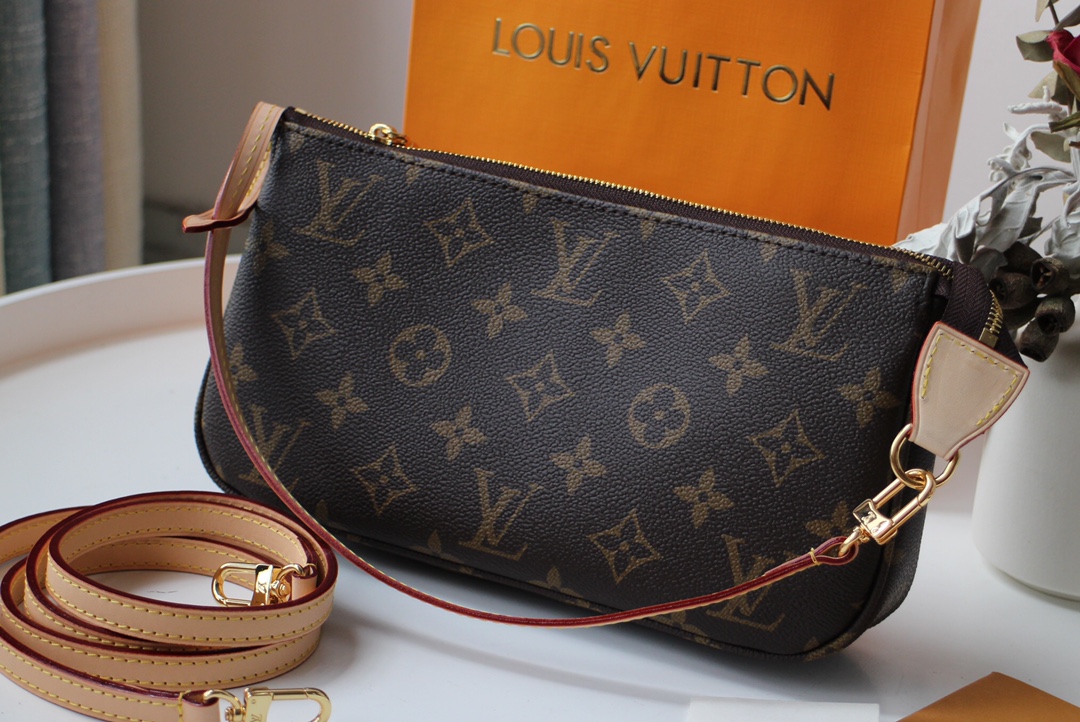 Louis Vuitton Pochette Accessoires Handbag M82766 