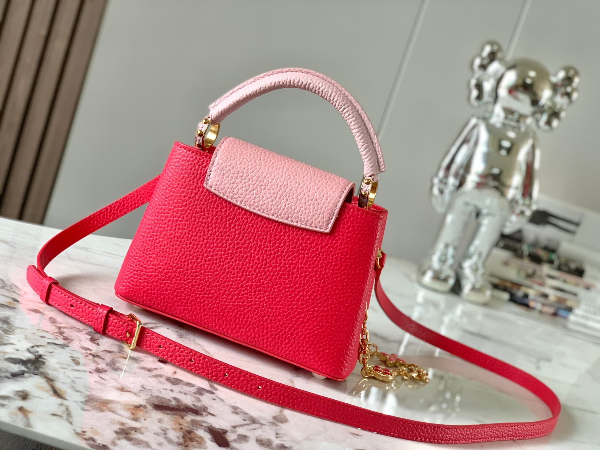 Louis Vuitton Capucines Mini Handbag M20845 