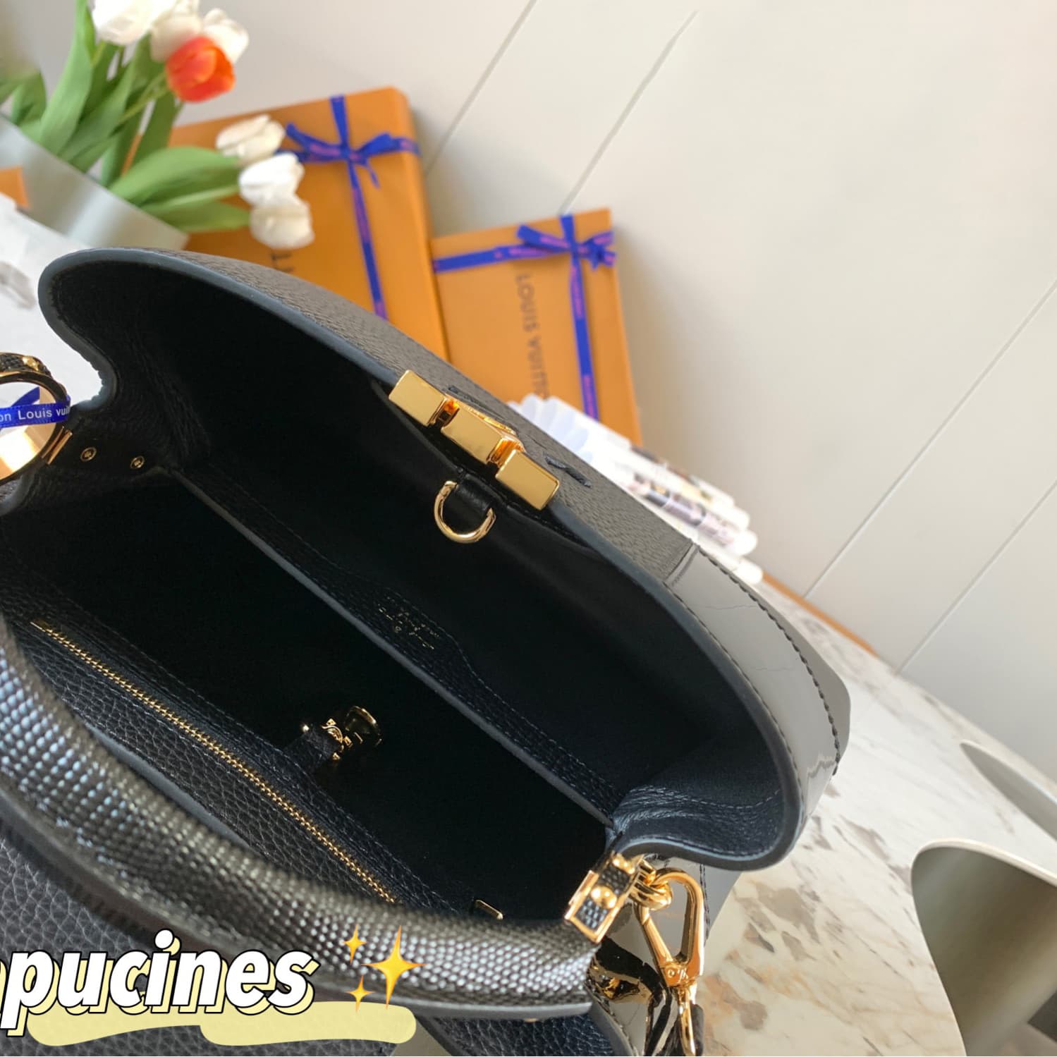 Louis Vuitton Capucines BB Handbag M59268 