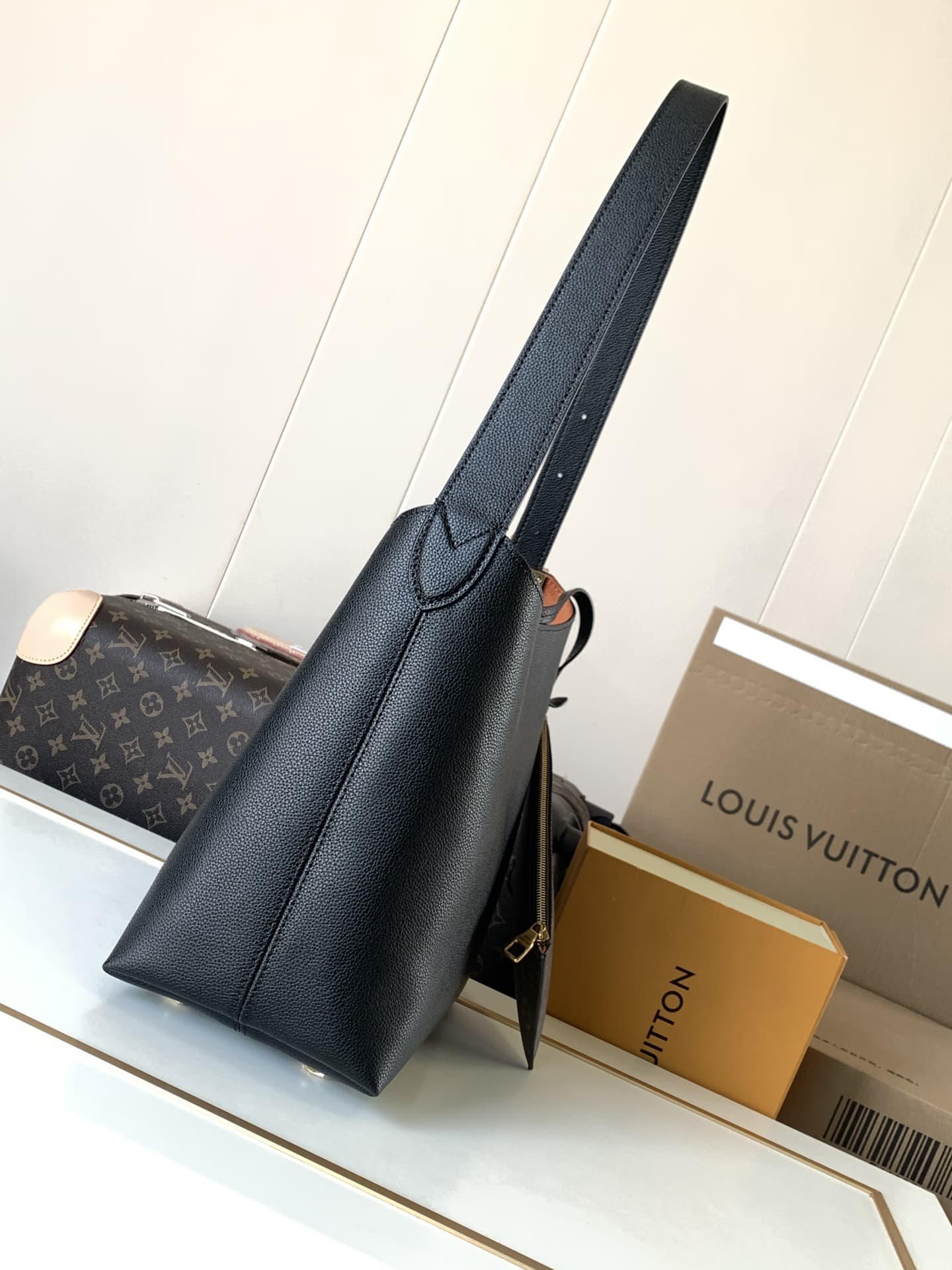 Louis Vuitton Low Key Hobo PM Handbag M25352 