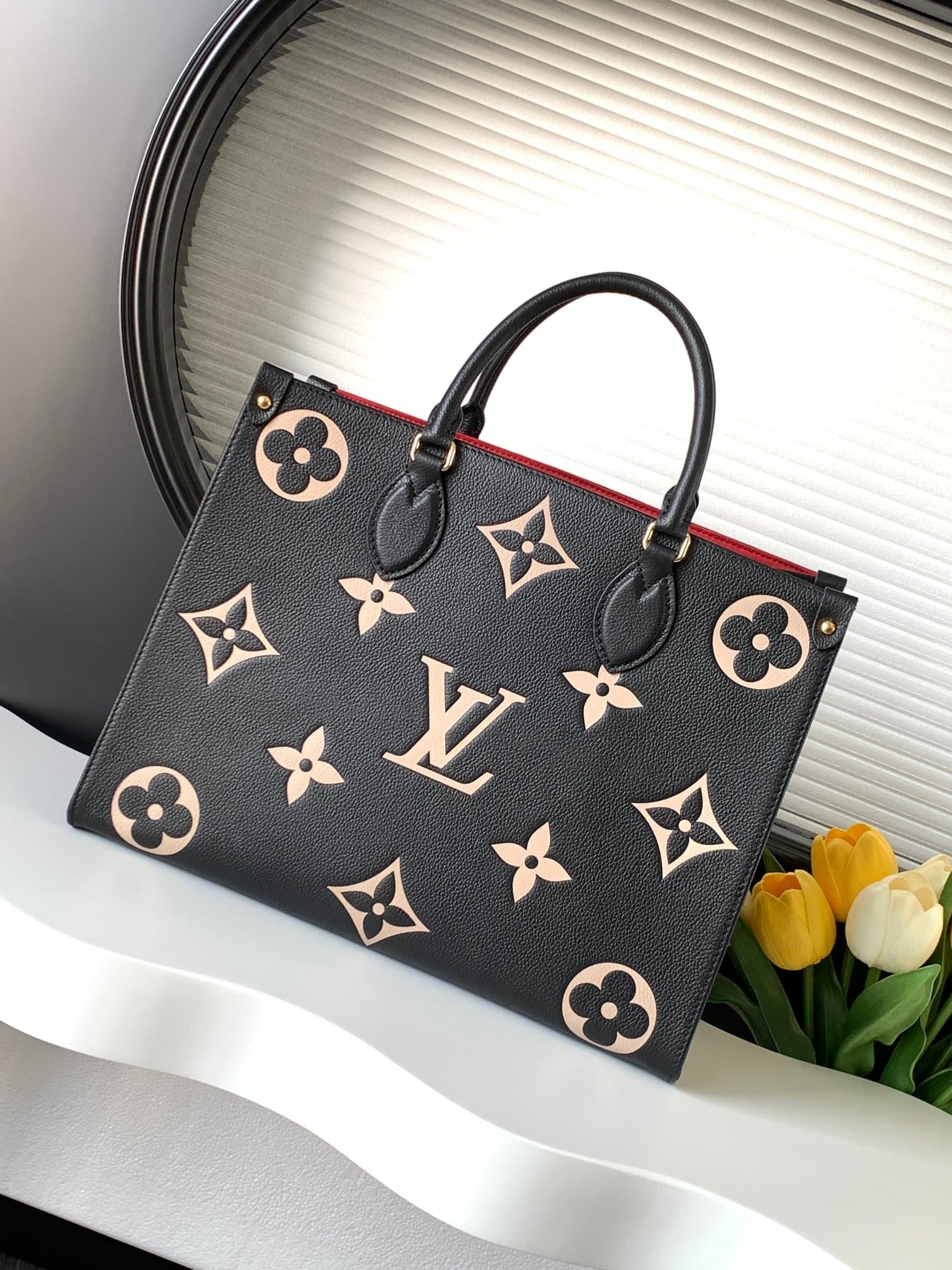 Louis Vuitton OnTheGo MM Handbag Black M45495