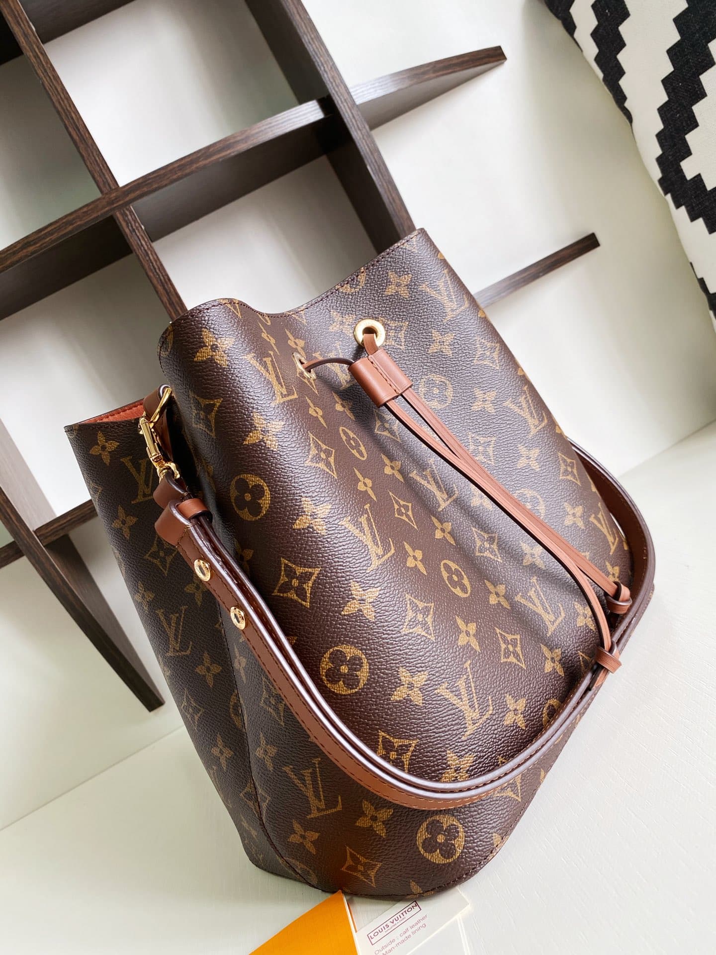 Louis Vuitton NéoNoé MM M44887