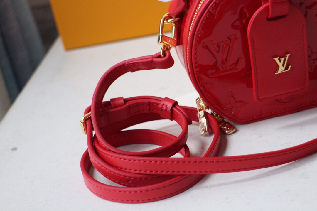 Louis Vuitton Mini Boite Chapeau Box Bag Red M44699