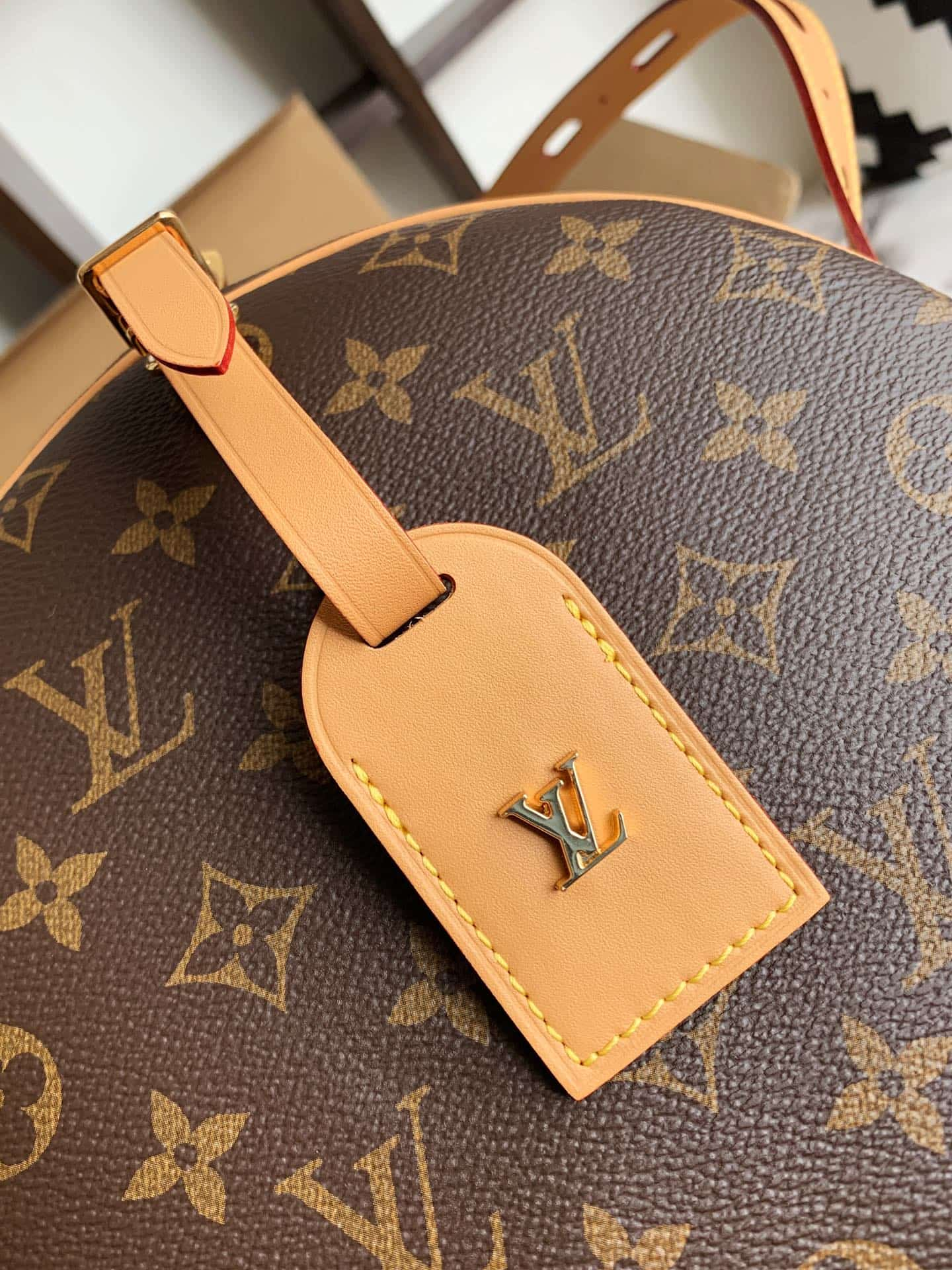 Louis Vuitton Boite Chapeau Box Bag M52294