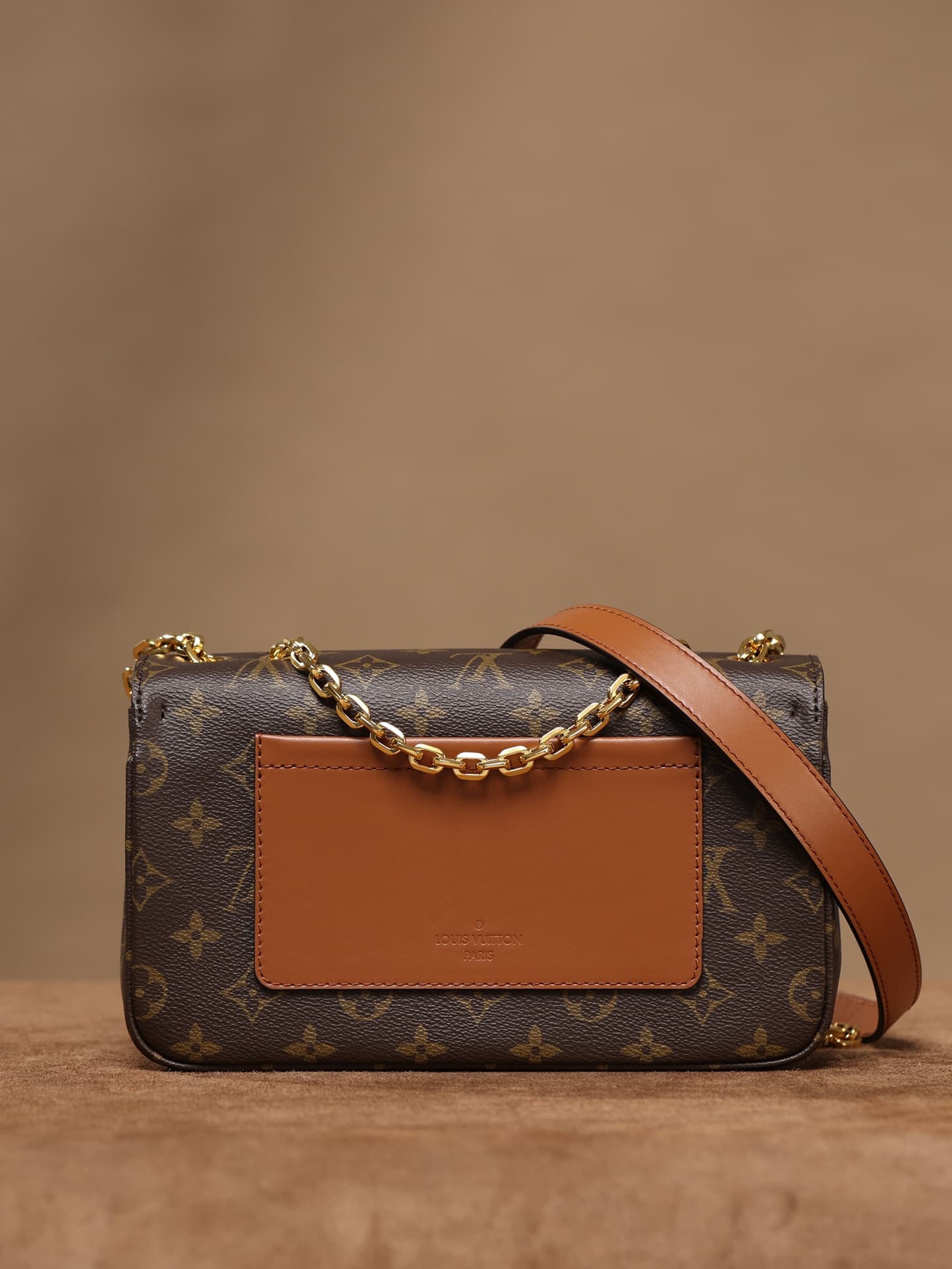 Louis Vuitton POCHETTE MÉTIS Handbag M46127