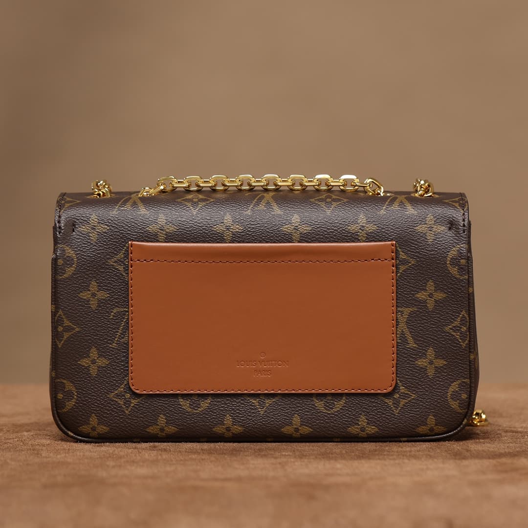 Louis Vuitton POCHETTE MÉTIS Handbag M46127