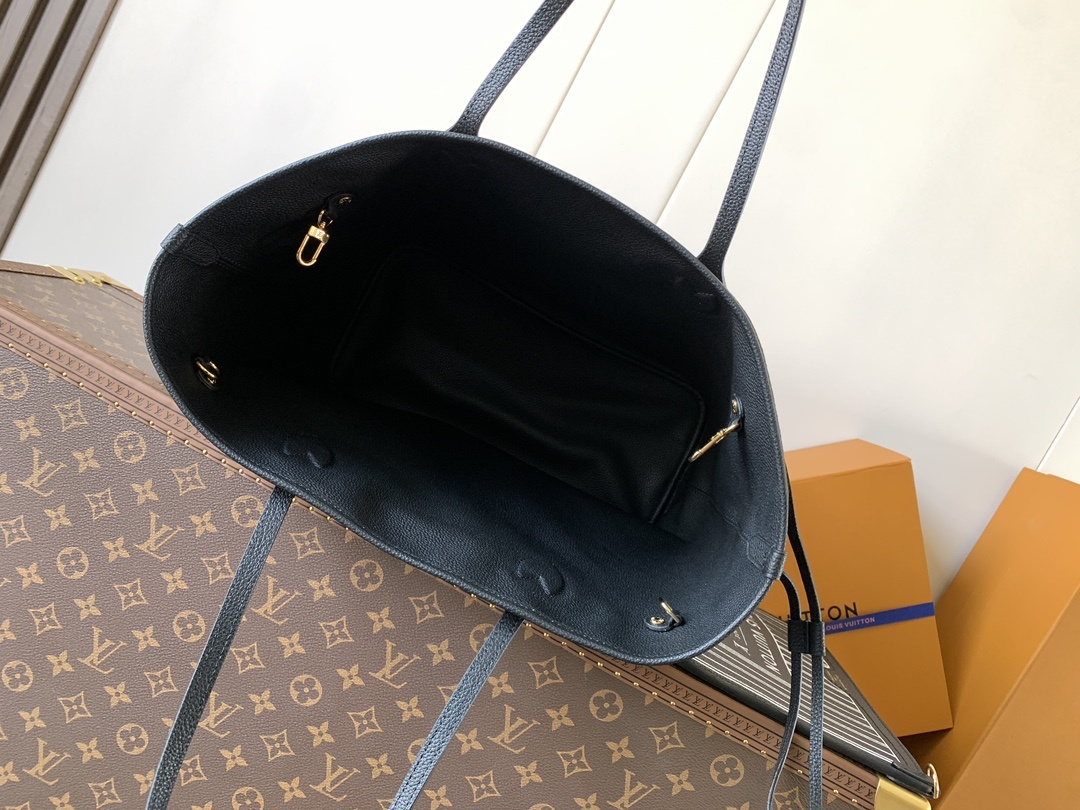 Louis Vuitton Neverfull Inside Out MM Handbag M11946