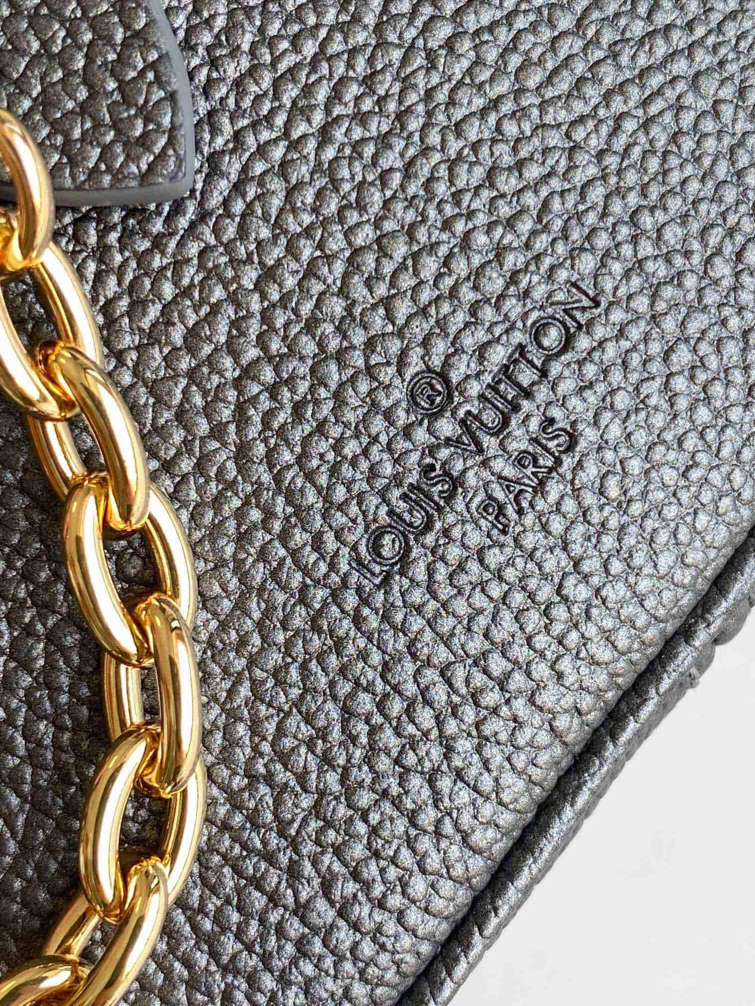 Louis Vuitton Speedy Bandoulière 20 Handbag M58953