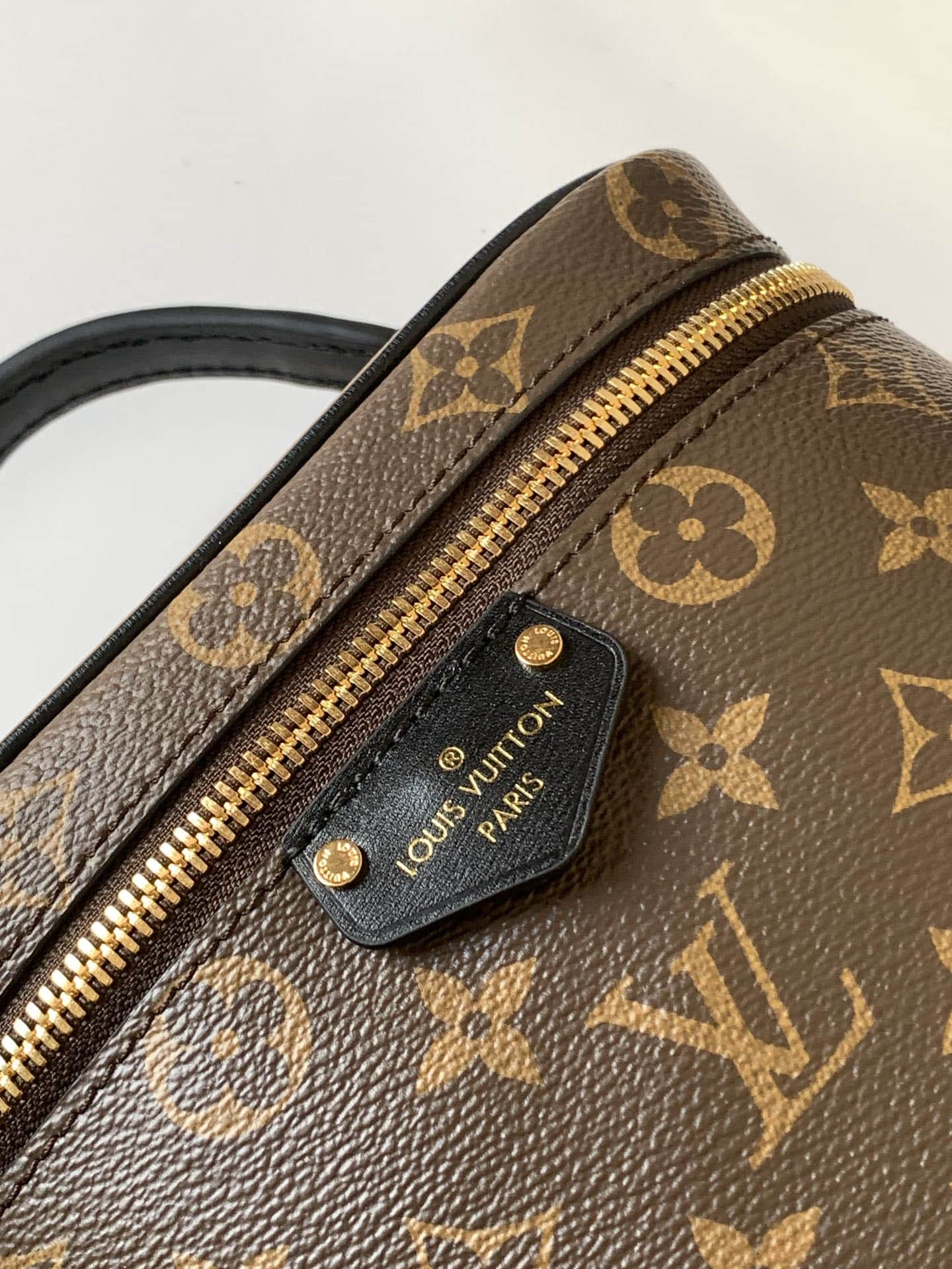 Louis Vuitton Vanity PM Makeup Bag M47128