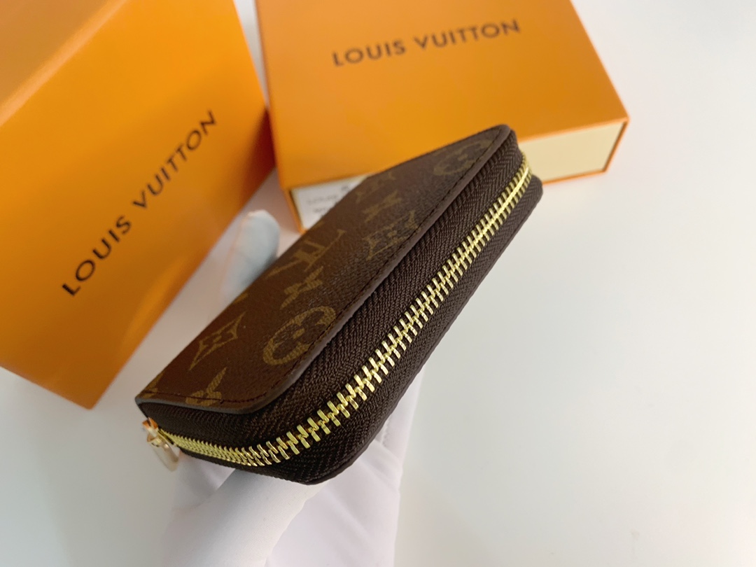 Louis Vuitton Zippy Coin Purse Wallet  M60067