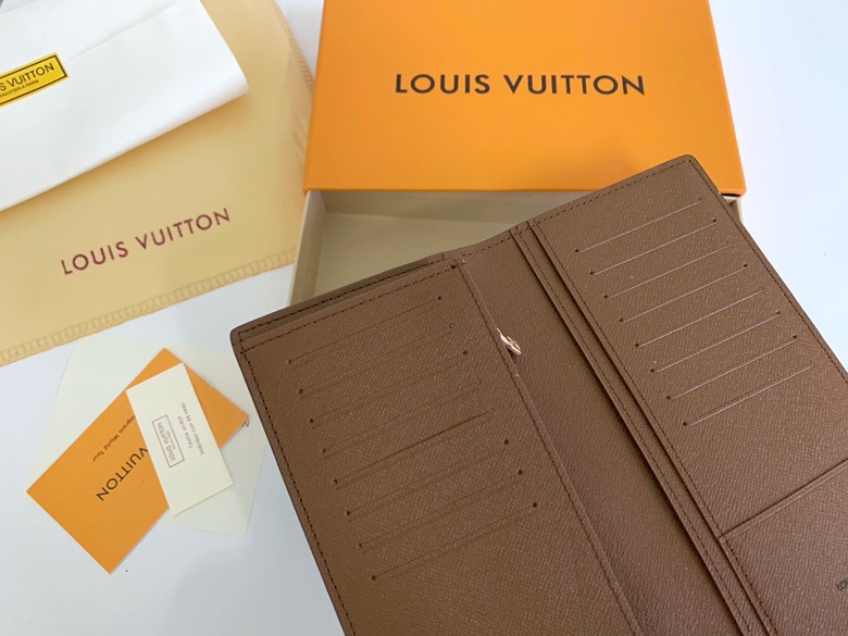 Louis Vuitton Brazza Wallet  M66540