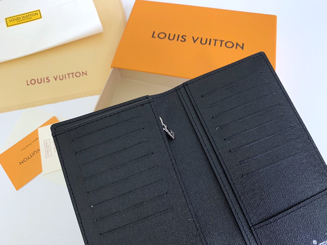 Louis Vuitton Brazza Wallet Black M61697