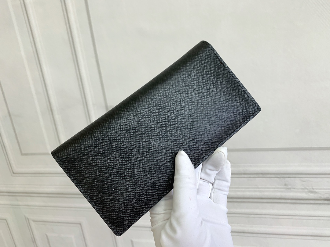 Louis Vuitton Brazza Wallet Black M30501